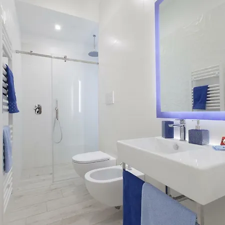 - Sara 1 Apartmán Sorrento